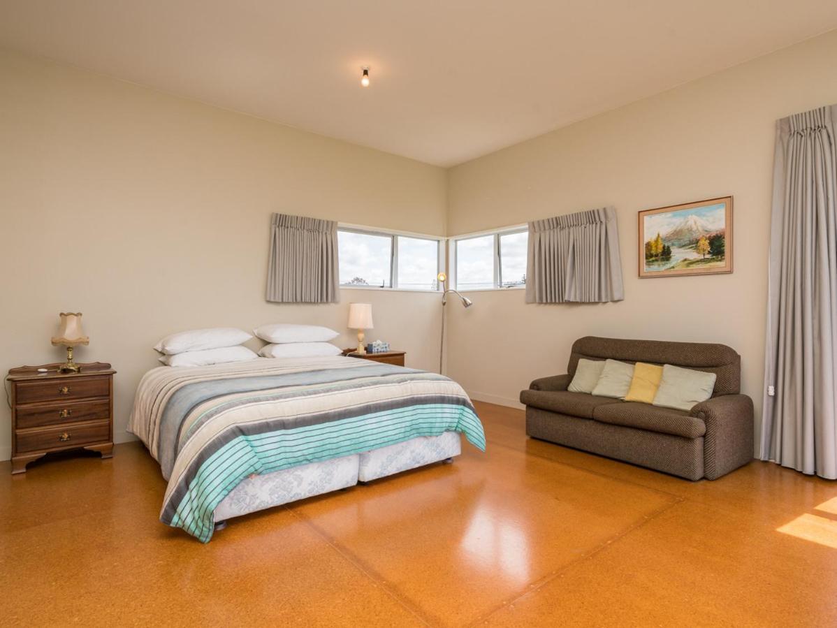 Roberts Retreat - Mangawhai Holiday Home Exteriör bild
